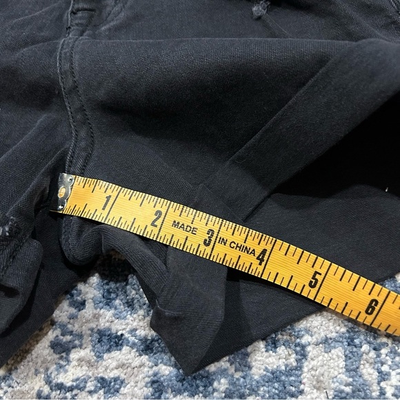 NWT Aeropostale Black Super High Rise Curvy Midi Distressed Jean Shorts Size 8 - Picture 8 of 8